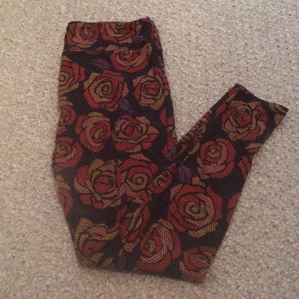 LulaRoe TC digital rose Leggings